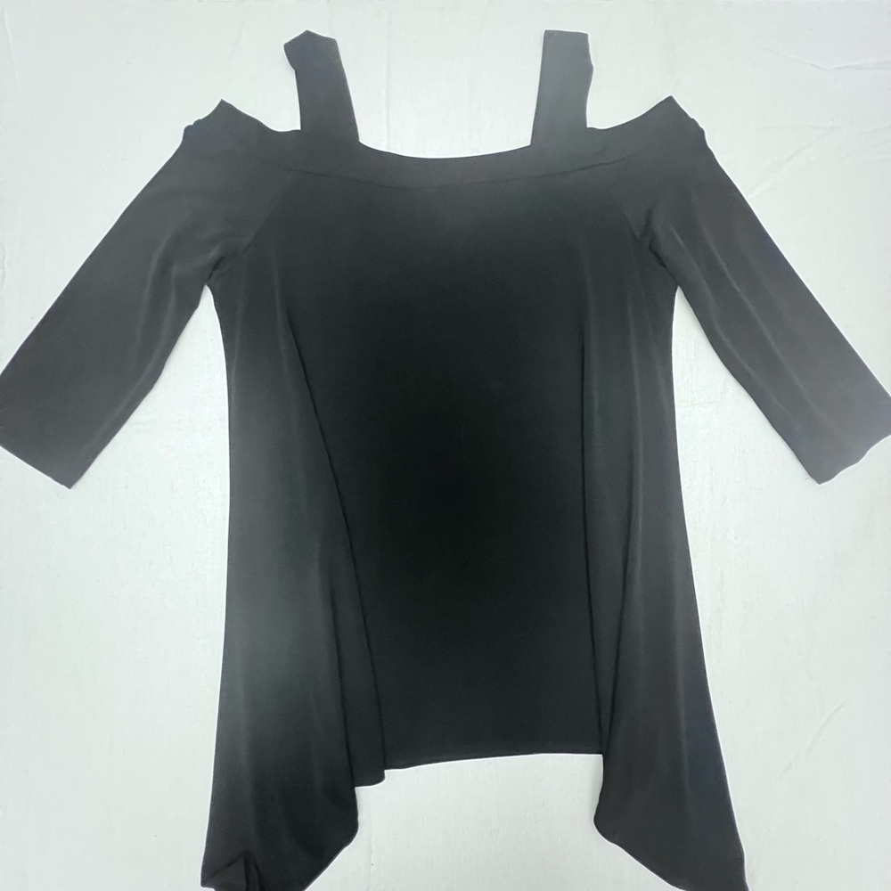 Clara Sunwoo Black Cold-Shoulder Tunic Top – Size L